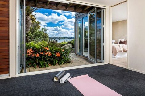 Photo of property in 7 Eric Price Avenue, Takapuna, Auckland, 0620
