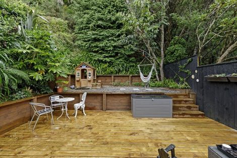 Photo of property in 18a Kingsley Street, Stokes Valley, Lower Hutt, 5019