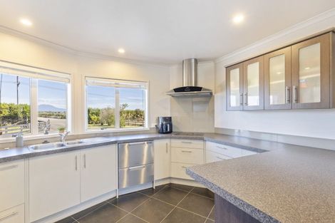 Photo of property in 139 Manutahi Road, Tarurutangi, New Plymouth, 4372