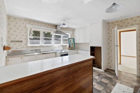 Photo of property in 2a Coniston Avenue, Te Atatu South, Auckland, 0610