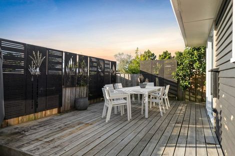 Photo of property in 2 Bernard Street, Papatoetoe, Auckland, 2025