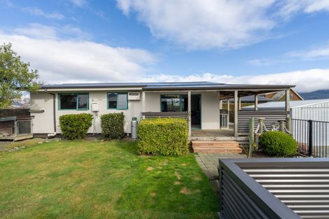 Photo of property in 22b Lawson Burrows Crescent, Te Anau, 9600