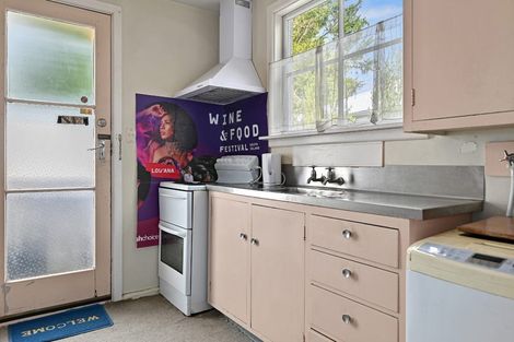 Photo of property in 6/48 Avalon Street, Richmond, Christchurch, 8013