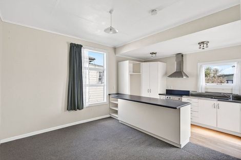 Photo of property in 214 Whitaker Street, Whataupoko, Gisborne, 4010