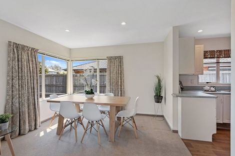 Photo of property in 154 Blighs Road, Strowan, Christchurch, 8052