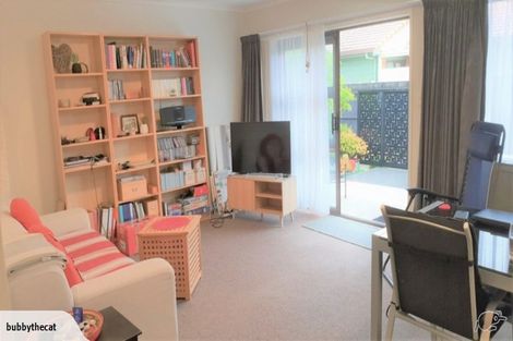 Photo of property in 2/226 Centreway Road, Orewa, 0931