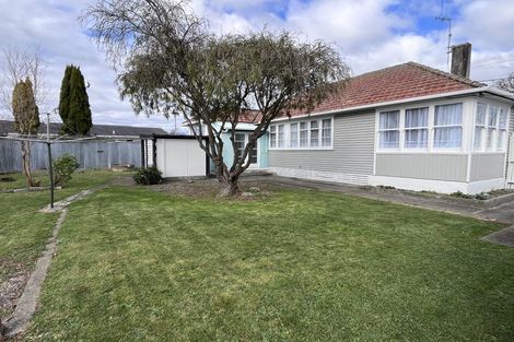 Photo of property in 563 Queen Street East, Levin, 5510