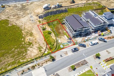 Photo of property in 10 Kumukumu Road, Long Bay, Auckland, 0630