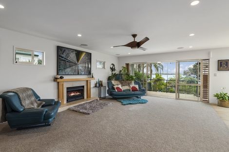 Photo of property in 14 Lansdowne Street, Bayswater, Auckland, 0622