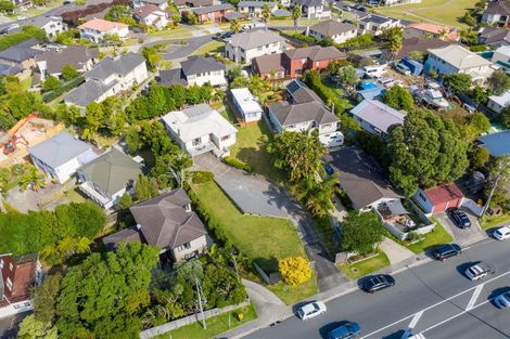 Photo of property in 4 Greville Road, Pinehill, Auckland, 0632