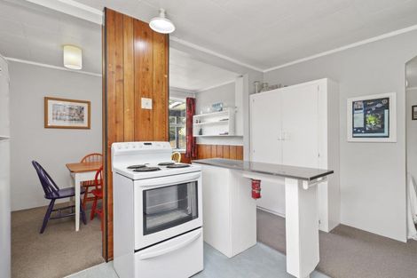 Photo of property in 18 Oxford Road, Lake Rotoma, Rotorua, 3074