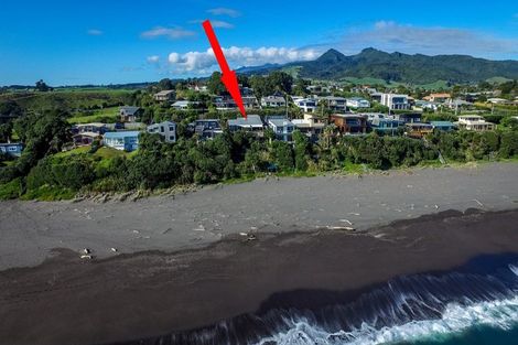 Photo of property in 93 Messenger Terrace, Oakura, 4314