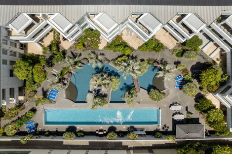 Photo of property in 111/136 Marine Parade, Mount Maunganui, 3116