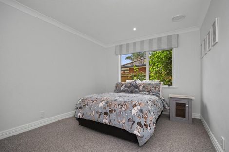 Photo of property in 2 Riviera Court, Papamoa Beach, Papamoa, 3118