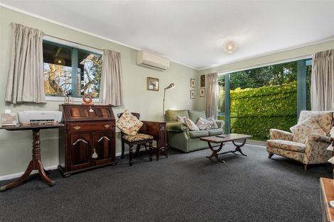 Photo of property in 32 Routley Drive, Glen Eden, Auckland, 0602