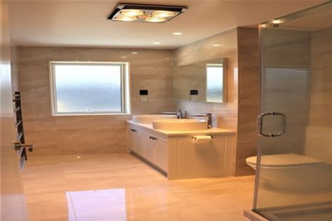 Photo of property in 1 Beatrice Place, Flat Bush, Auckland, 2016