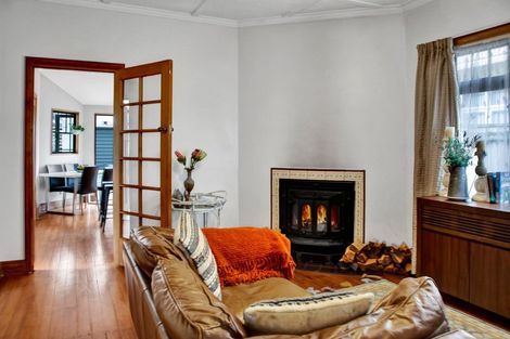 Photo of property in 31 Lyn Street, Lynmouth, New Plymouth, 4310