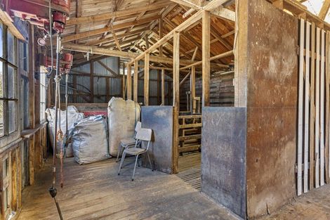 Photo of property in 2 Powells Road, Oxford, 7430