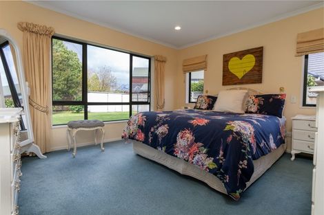 Photo of property in 85 Keswick Crescent, Huntington, Hamilton, 3210