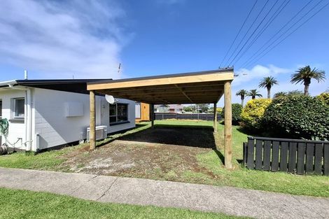 Photo of property in 1/52 Bayly Street, Waitara, 4320