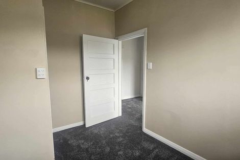 Photo of property in 31 Elizabeth Street, Moera, Lower Hutt, 5010