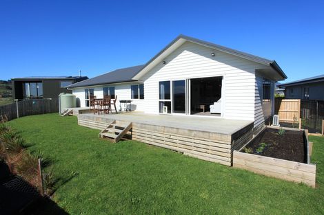 Photo of property in 22a Manukau Road, Raglan, 3225