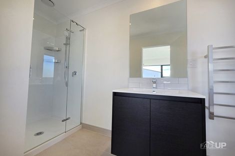 Photo of property in 3 Oranga Drive, Westgate, Auckland, 0614