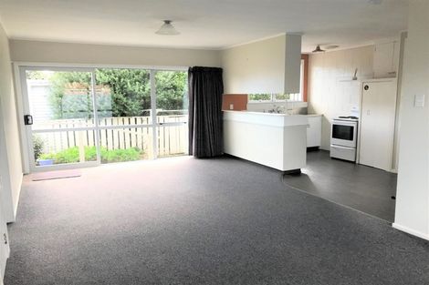 Photo of property in 2/14 Huatoki Street, Vogeltown, New Plymouth, 4310