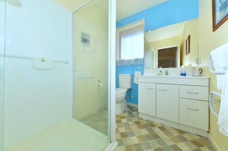 Photo of property in 4/108 Yaldhurst Road, Sockburn, Christchurch, 8042