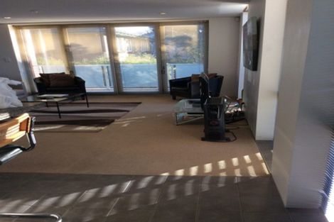 Photo of property in 33c Cranmer Square, Christchurch Central, Christchurch, 8013