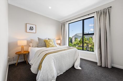 Photo of property in 65 Glidepath Road, Hobsonville, Auckland, 0616