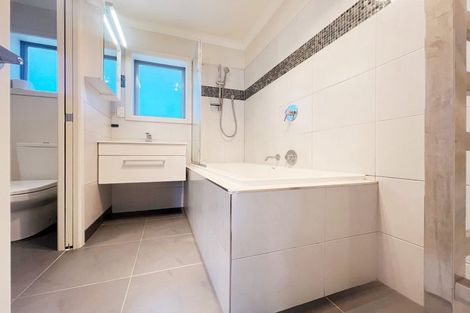 Photo of property in 6 Bracken Avenue, Takapuna, Auckland, 0622