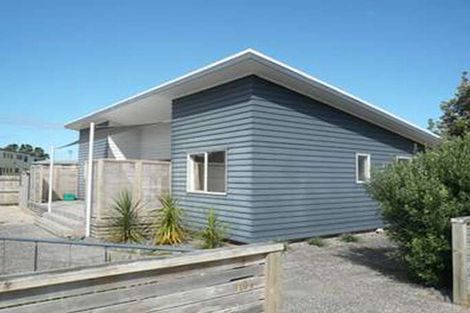Photo of property in 310a Ocean Road, Whangamata, 3620