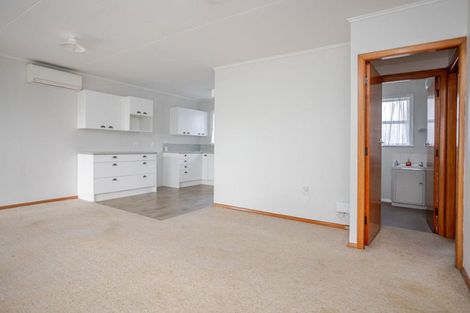 Photo of property in 9/25 Queen Street, Dannevirke, 4930