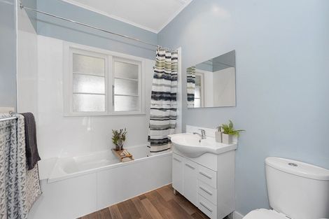 Photo of property in 20 Steele Road, Forest Lake, Hamilton, 3200