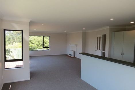 Photo of property in 8 Marjory Close, Broadmeadows, Wellington, 6035