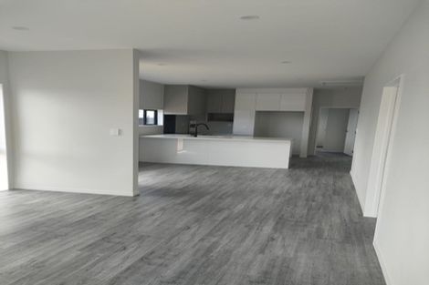 Photo of property in 12 Taupata Lane, Helensville, 0800