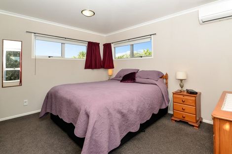 Photo of property in 213 Newcastle Road, Grandview Heights, Hamilton, 3200