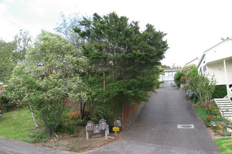 Photo of property in 1/9 Lynngate Place, Hillcrest, Auckland, 0627