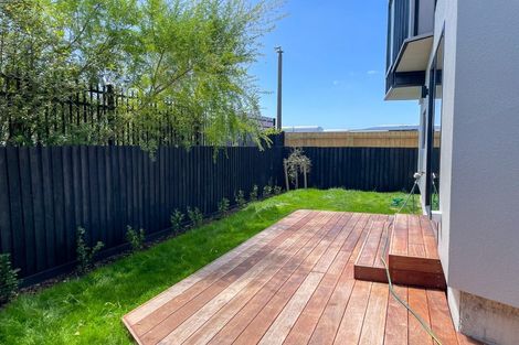 Photo of property in 16 Kipax Place, Riccarton, Christchurch, 8011