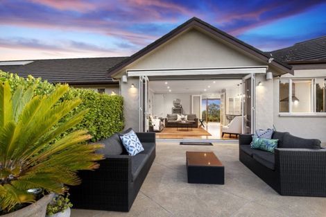 Photo of property in 202 Oraha Road, Kumeu, 0892