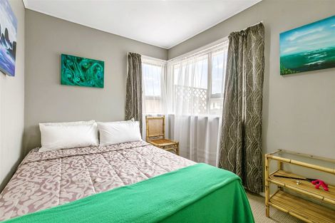 Photo of property in 115 Chichester Drive, Rosehill, Papakura, 2113