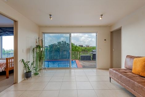 Photo of property in 47 Ruapehu Drive, Fitzherbert, Palmerston North, 4410