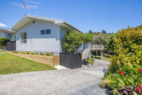 Photo of property in 17 Carvel Lane, Whitby, Porirua, 5024
