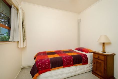 Photo of property in 24 Sunny Crescent, Huapai, Kumeu, 0810