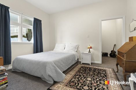 Photo of property in 27 Bruce Street, Roslyn, Dunedin, 9011