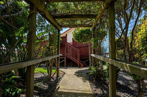 Photo of property in 3/16 Zealandia Road, Manly, Whangaparaoa, 0930