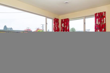 Photo of property in 2a Chalmers Street, Highfield, Timaru, 7910