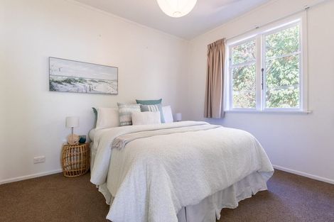 Photo of property in 24 Queens Road, Waikanae Beach, Waikanae, 5036