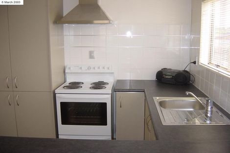 Photo of property in 1 Kenwick Place, Burswood, Auckland, 2013